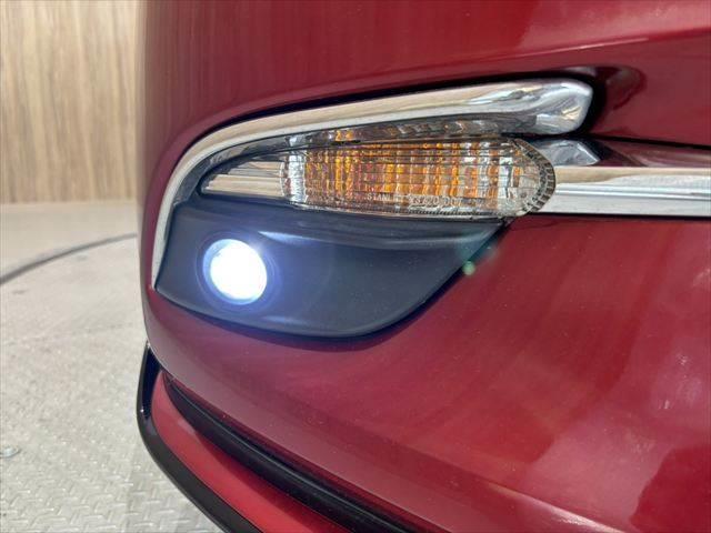 アクセラスポーツ 15S Lパッケージ 6速MT 純正エアロ 本革シート 純正SDナビ パワーシート シートヒーター レーダークルーズコントロール 禁煙車 LEDヘッド ブルートゥース フルセグ ブラインドスポットモニター コーナーセンサー(12枚目)