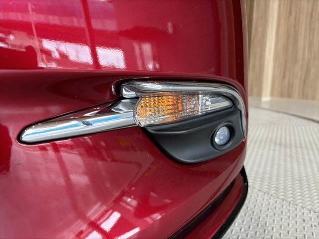 アクセラスポーツ 15S Lパッケージ 6速MT 純正エアロ 本革シート 純正SDナビ パワーシート シートヒーター レーダークルーズコントロール 禁煙車 LEDヘッド ブルートゥース フルセグ ブラインドスポットモニター コーナーセンサー(24枚目)