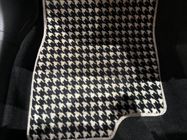 アクセラスポーツ 15S Lパッケージ 6速MT 純正エアロ 本革シート 純正SDナビ パワーシート シートヒーター レーダークルーズコントロール 禁煙車 LEDヘッド ブルートゥース フルセグ ブラインドスポットモニター コーナーセンサー(49枚目)