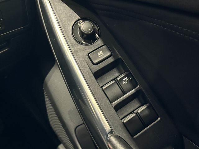 アテンザワゴン XD Lパッケージ アイアクティブセンス 本革シート レーダークルーズコントロール HDDナビ バックカメラ 禁煙車 フルセグTV Bluetooth HIDヘッドライト シートヒーター パワーシート MTモード付(45枚目)