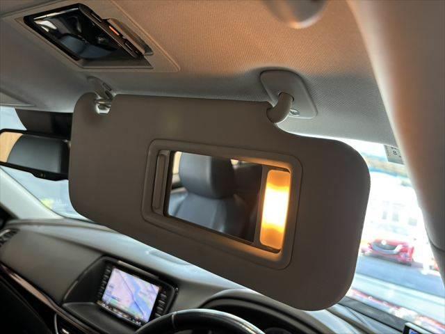 アテンザワゴン XD Lパッケージ アイアクティブセンス 本革シート レーダークルーズコントロール HDDナビ バックカメラ 禁煙車 フルセグTV Bluetooth HIDヘッドライト シートヒーター パワーシート MTモード付(51枚目)