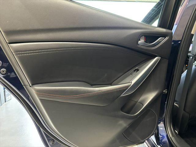 アテンザワゴン XD Lパッケージ アイアクティブセンス 本革シート レーダークルーズコントロール HDDナビ バックカメラ 禁煙車 フルセグTV Bluetooth HIDヘッドライト シートヒーター パワーシート MTモード付(64枚目)