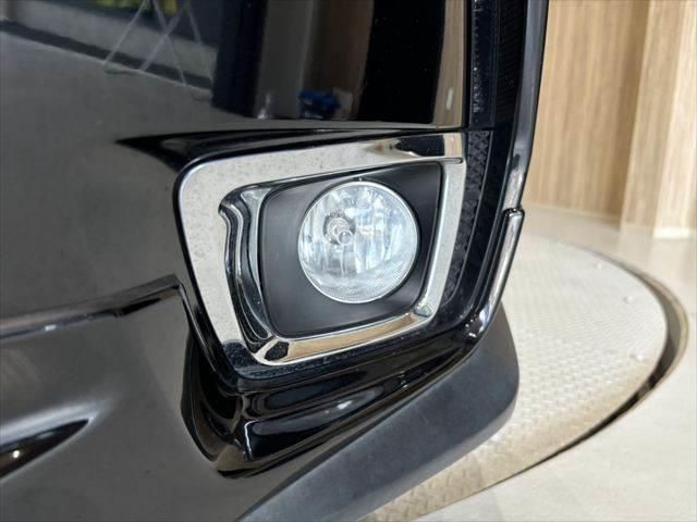 フォレスター Ｓ－リミテッド　４ＷＤ　後期型　アドバンスドセイフティＰＫＧ　純正ＳＤナビ　バックカメラ　パワーシート　禁煙車　シートヒーター　パワーシート　ルーフレール　ブルートゥース　フルセグＴＶ　ＥＴＣ　ＭＴモード付　盗難防止（25枚目）