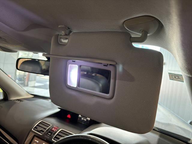 フォレスター Ｓ－リミテッド　４ＷＤ　後期型　アドバンスドセイフティＰＫＧ　純正ＳＤナビ　バックカメラ　パワーシート　禁煙車　シートヒーター　パワーシート　ルーフレール　ブルートゥース　フルセグＴＶ　ＥＴＣ　ＭＴモード付　盗難防止（52枚目）