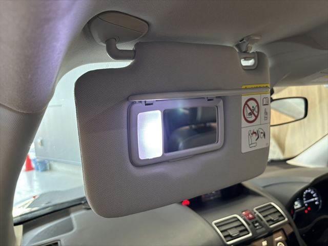 フォレスター Ｓ－リミテッド　４ＷＤ　後期型　アドバンスドセイフティＰＫＧ　純正ＳＤナビ　バックカメラ　パワーシート　禁煙車　シートヒーター　パワーシート　ルーフレール　ブルートゥース　フルセグＴＶ　ＥＴＣ　ＭＴモード付　盗難防止（53枚目）