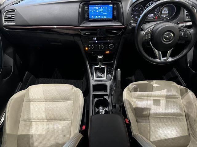 アテンザセダン XD Lパッケージ 白本革シート BOSEサウンド 純正SDナビ レーダークルーズコントロール バックカメラ 禁煙車 シートヒーター パワーシート ブルートゥース フルセグ ETC2.0 LEDヘッドライト(3枚目)