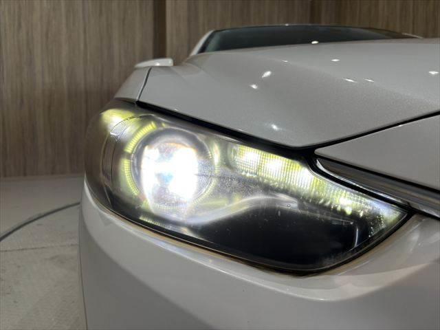 アテンザセダン XD Lパッケージ 白本革シート BOSEサウンド 純正SDナビ レーダークルーズコントロール バックカメラ 禁煙車 シートヒーター パワーシート ブルートゥース フルセグ ETC2.0 LEDヘッドライト(12枚目)