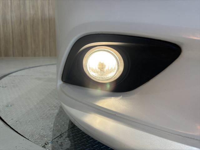 アテンザセダン XD Lパッケージ 白本革シート BOSEサウンド 純正SDナビ レーダークルーズコントロール バックカメラ 禁煙車 シートヒーター パワーシート ブルートゥース フルセグ ETC2.0 LEDヘッドライト(13枚目)