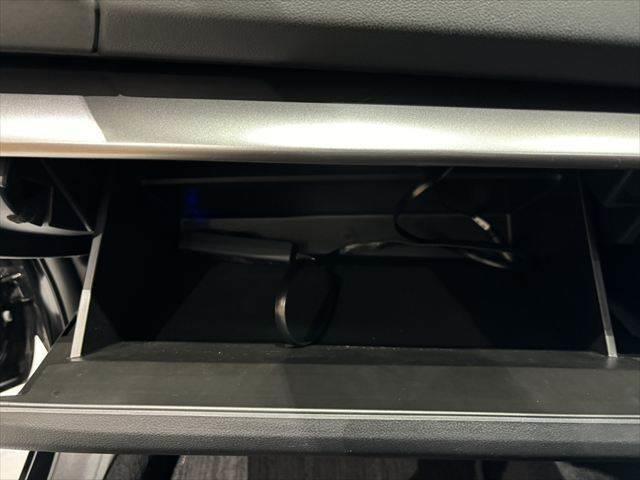 ☆グローブボックス