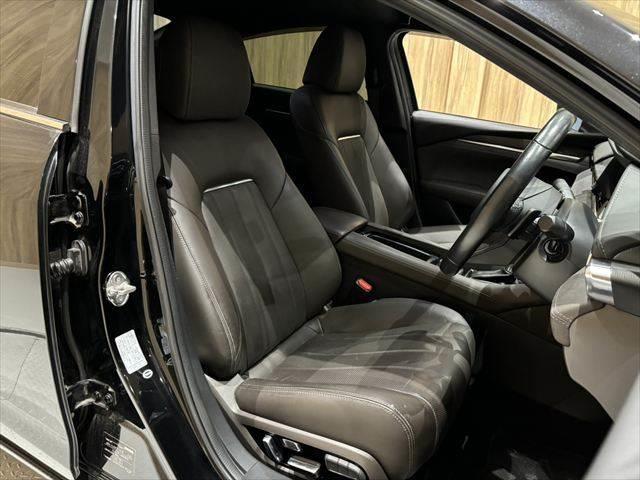 アテンザセダン 25S Lパッケージ 本革シート 禁煙車 衝突軽減ブレーキ 純正SDナビ フルセグ Bluetooth LEDヘッドライト シートエアコン シートヒーター パワーシート BOSEサウンド レーダークルーズコントロール(9枚目)