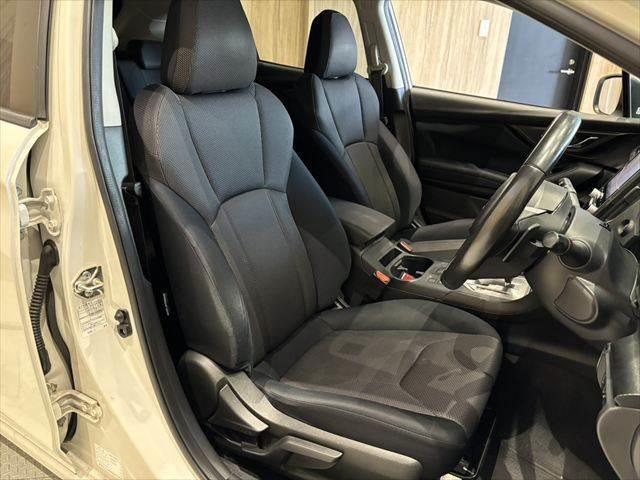 ☆運転席側１列目シート