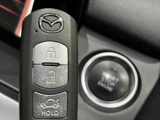 アテンザセダン XD 純正SDナビ バックカメラ ETC 禁煙車 クルーズコントロール LEDヘッドライト Bluetooth フルセグTV 衝突軽減ブレーキ 純正17インチアルミホイール スマートキー プッシュスタート(44枚目)