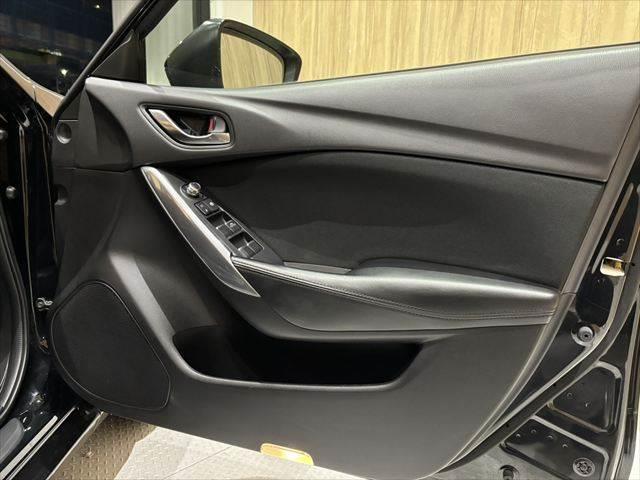 アテンザセダン XD 純正SDナビ バックカメラ ETC 禁煙車 クルーズコントロール LEDヘッドライト Bluetooth フルセグTV 衝突軽減ブレーキ 純正17インチアルミホイール スマートキー プッシュスタート(57枚目)