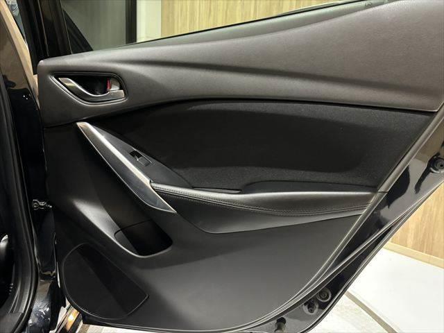 アテンザセダン XD 純正SDナビ バックカメラ ETC 禁煙車 クルーズコントロール LEDヘッドライト Bluetooth フルセグTV 衝突軽減ブレーキ 純正17インチアルミホイール スマートキー プッシュスタート(60枚目)