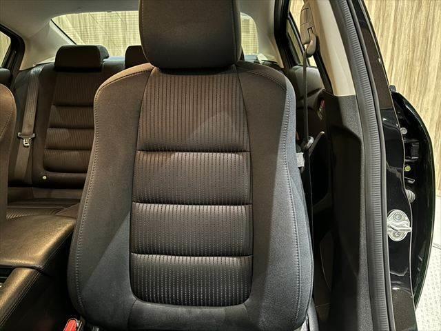 アテンザセダン XD 純正SDナビ バックカメラ ETC 禁煙車 クルーズコントロール LEDヘッドライト Bluetooth フルセグTV 衝突軽減ブレーキ 純正17インチアルミホイール スマートキー プッシュスタート(64枚目)