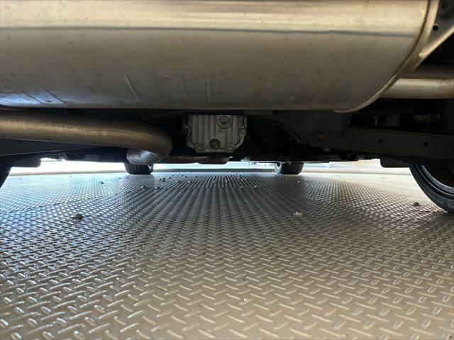 インプレッサスポーツ ２．０ｉ－Ｓアイサイト　４ＷＤ　セイフティプラス　純正ＳＤナビ　本革シート　バックカメラ　サイドカメラ　レーダークルーズコントロール　禁煙車　衝突軽減ブレーキ　クリアランスソナー　ＬＥＤヘッドライト　地デジＴＶ　パワーシート（34枚目）