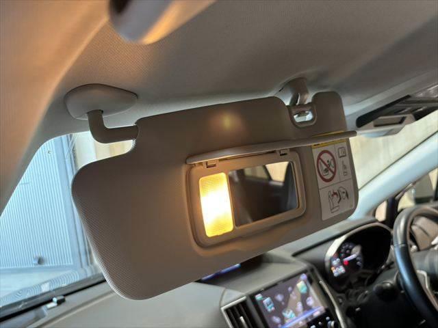 インプレッサスポーツ ２．０ｉ－Ｓアイサイト　４ＷＤ　セイフティプラス　純正ＳＤナビ　本革シート　バックカメラ　サイドカメラ　レーダークルーズコントロール　禁煙車　衝突軽減ブレーキ　クリアランスソナー　ＬＥＤヘッドライト　地デジＴＶ　パワーシート（52枚目）