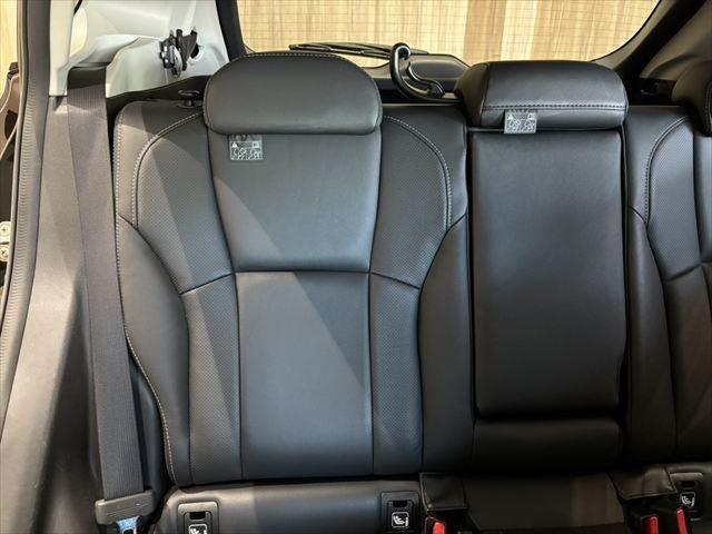 インプレッサスポーツ ２．０ｉ－Ｓアイサイト　４ＷＤ　セイフティプラス　純正ＳＤナビ　本革シート　バックカメラ　サイドカメラ　レーダークルーズコントロール　禁煙車　衝突軽減ブレーキ　クリアランスソナー　ＬＥＤヘッドライト　地デジＴＶ　パワーシート（59枚目）