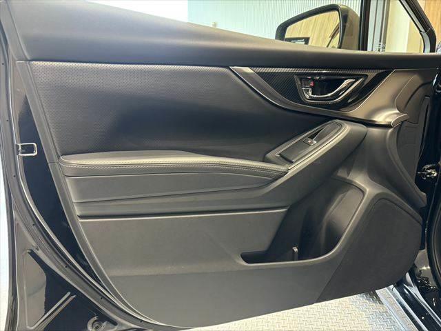 インプレッサスポーツ ２．０ｉ－Ｓアイサイト　４ＷＤ　セイフティプラス　純正ＳＤナビ　本革シート　バックカメラ　サイドカメラ　レーダークルーズコントロール　禁煙車　衝突軽減ブレーキ　クリアランスソナー　ＬＥＤヘッドライト　地デジＴＶ　パワーシート（61枚目）