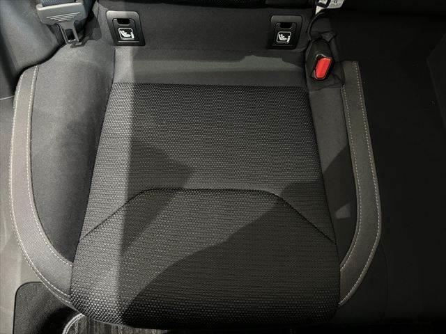 インプレッサＧ４ ２．０ｉ－Ｌ　アイサイト　４ＷＤ　レーダークルーズコントロール　衝突軽減ブレーキ　ＥＴＣ　オートエアコン　スマートキー　ミュージックサーバー　ＵＳＢポート　ＬＥＤヘッドライト　アイドリングストップ　電動格納ミラー（58枚目）