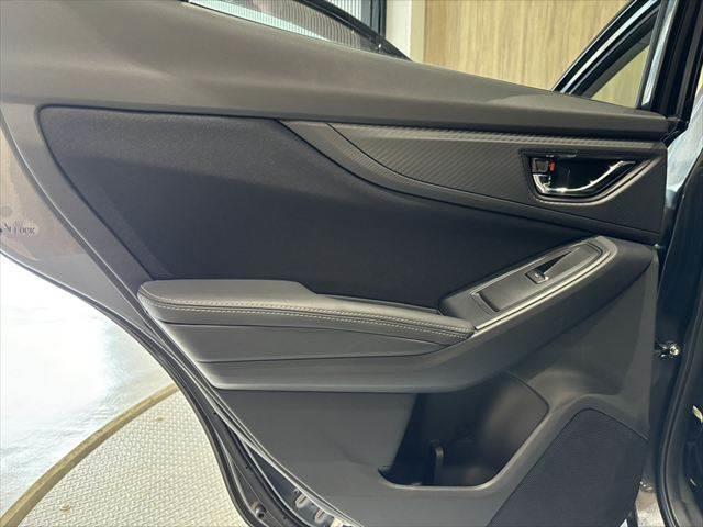 インプレッサＧ４ ２．０ｉ－Ｌ　アイサイト　４ＷＤ　レーダークルーズコントロール　衝突軽減ブレーキ　ＥＴＣ　オートエアコン　スマートキー　ミュージックサーバー　ＵＳＢポート　ＬＥＤヘッドライト　アイドリングストップ　電動格納ミラー（62枚目）