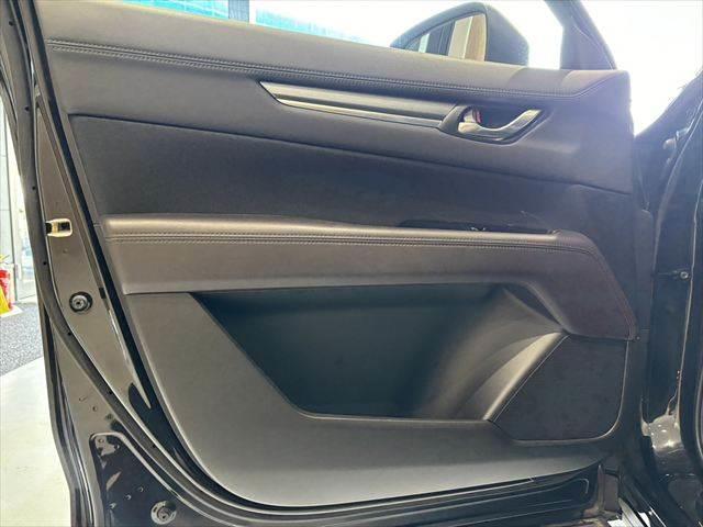 CX-8 XDプロアクティブ ディーゼルターボ 純正SDナビ 全周囲カメラ シートヒーター パワーシート レーダークルーズコントロール 禁煙車 フルセグTV ブルートゥース 衝突軽減 LEDヘッド スマートキー コーナーセンサー(60枚目)