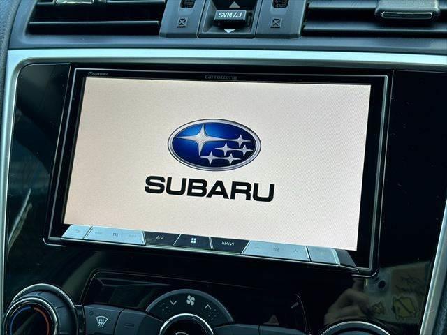 レヴォーグ 1.6GT-Sアイサイト 純正SDナビ 後席フリップダウンモニター Bカメラ 衝突軽減ブレーキ レーダークルーズコントロール パワーシート フルセグ Bluetooth クリアランスソナー 4WD ETC LEDヘッドライト(4枚目)