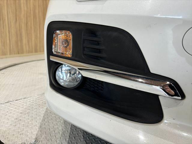 レヴォーグ 1.6GT-Sアイサイト 純正SDナビ 後席フリップダウンモニター Bカメラ 衝突軽減ブレーキ レーダークルーズコントロール パワーシート フルセグ Bluetooth クリアランスソナー 4WD ETC LEDヘッドライト(25枚目)