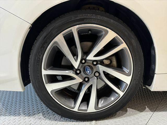 レヴォーグ 1.6GT-Sアイサイト 純正SDナビ 後席フリップダウンモニター Bカメラ 衝突軽減ブレーキ レーダークルーズコントロール パワーシート フルセグ Bluetooth クリアランスソナー 4WD ETC LEDヘッドライト(31枚目)