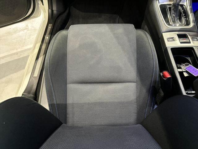 レヴォーグ 1.6GT-Sアイサイト 純正SDナビ 後席フリップダウンモニター Bカメラ 衝突軽減ブレーキ レーダークルーズコントロール パワーシート フルセグ Bluetooth クリアランスソナー 4WD ETC LEDヘッドライト(64枚目)