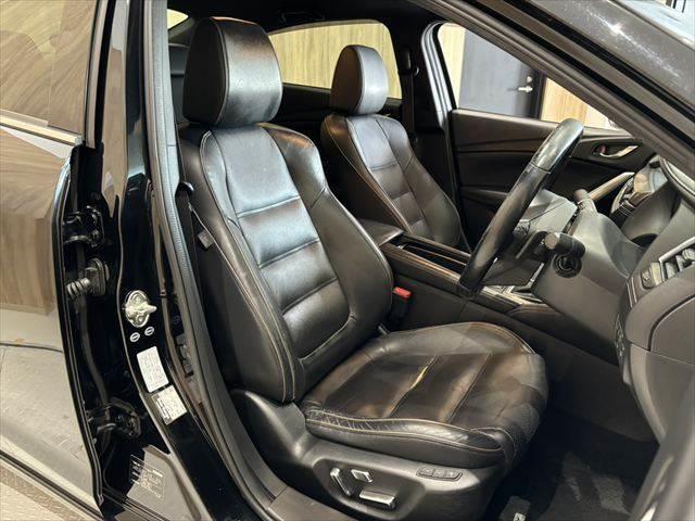 アテンザセダン ＸＤ　Ｌパッケージ　ディーゼルターボ　ＢＯＳＥサウンド　クルーズコントロール　バックカメラ　シートヒーター　パワーシート　純正ＳＤナビ　衝突軽減ブレーキ　ブルートゥース　地デジＴＶ　本革シート　ＬＥＤヘッドライト　禁煙車（9枚目）