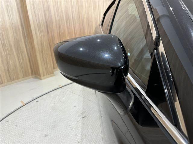 アテンザセダン ＸＤ　Ｌパッケージ　ディーゼルターボ　ＢＯＳＥサウンド　クルーズコントロール　バックカメラ　シートヒーター　パワーシート　純正ＳＤナビ　衝突軽減ブレーキ　ブルートゥース　地デジＴＶ　本革シート　ＬＥＤヘッドライト　禁煙車（28枚目）