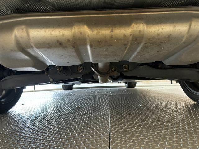 アテンザセダン ＸＤ　Ｌパッケージ　ディーゼルターボ　ＢＯＳＥサウンド　クルーズコントロール　バックカメラ　シートヒーター　パワーシート　純正ＳＤナビ　衝突軽減ブレーキ　ブルートゥース　地デジＴＶ　本革シート　ＬＥＤヘッドライト　禁煙車（35枚目）