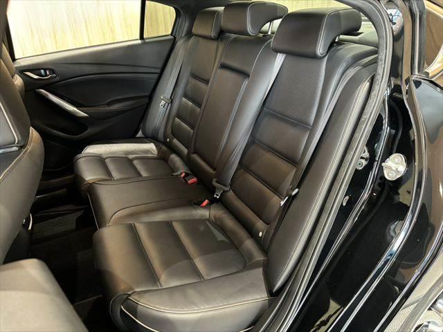 アテンザセダン ＸＤ　Ｌパッケージ　ディーゼルターボ　ＢＯＳＥサウンド　クルーズコントロール　バックカメラ　シートヒーター　パワーシート　純正ＳＤナビ　衝突軽減ブレーキ　ブルートゥース　地デジＴＶ　本革シート　ＬＥＤヘッドライト　禁煙車（37枚目）