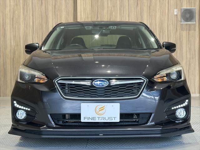 インプレッサＧ４ ２．０ｉ－Ｓアイサイト　アイサイト　ＳＴＩエアロ　メモリーナビ　レーダークルーズコントロール　ＢＳＭ　禁煙車　フルセグＴＶ　Ｂｌｕｅｔｏｏｔｈ対応　ＨＩＤヘッドライト　純正１８インチアルミホイール　４ＷＤ　ＭＴモード付ＡＴ（14枚目）