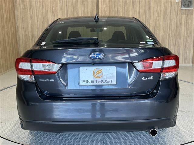 インプレッサＧ４ ２．０ｉ－Ｓアイサイト　アイサイト　ＳＴＩエアロ　メモリーナビ　レーダークルーズコントロール　ＢＳＭ　禁煙車　フルセグＴＶ　Ｂｌｕｅｔｏｏｔｈ対応　ＨＩＤヘッドライト　純正１８インチアルミホイール　４ＷＤ　ＭＴモード付ＡＴ（18枚目）