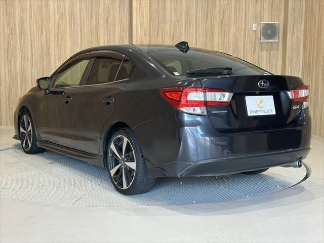 インプレッサＧ４ ２．０ｉ－Ｓアイサイト　アイサイト　ＳＴＩエアロ　メモリーナビ　レーダークルーズコントロール　ＢＳＭ　禁煙車　フルセグＴＶ　Ｂｌｕｅｔｏｏｔｈ対応　ＨＩＤヘッドライト　純正１８インチアルミホイール　４ＷＤ　ＭＴモード付ＡＴ（19枚目）