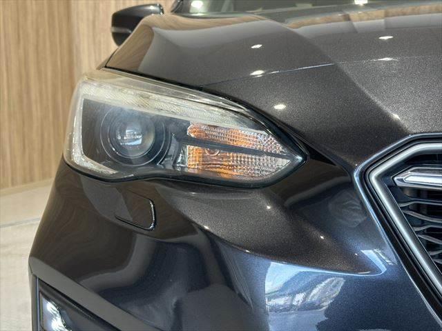 インプレッサＧ４ ２．０ｉ－Ｓアイサイト　アイサイト　ＳＴＩエアロ　メモリーナビ　レーダークルーズコントロール　ＢＳＭ　禁煙車　フルセグＴＶ　Ｂｌｕｅｔｏｏｔｈ対応　ＨＩＤヘッドライト　純正１８インチアルミホイール　４ＷＤ　ＭＴモード付ＡＴ（21枚目）