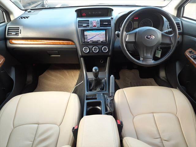 インプレッサＧ４ １．６ｉ　４ＷＤ　ＳＤナビ　バックカメラ　Ｂｌｕｅｔｏｏｔｈ対応　ＣＤチェンジャー　ＤＶＤ再生　ＥＴＣ　地デジＴＶ　ＬＥＤヘッドライト　電動格納ミラー　横滑り防止装置　パワーステアリング　パワーウィンドウ（3枚目）