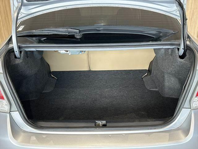 インプレッサＧ４ １．６ｉ　４ＷＤ　ＳＤナビ　バックカメラ　Ｂｌｕｅｔｏｏｔｈ対応　ＣＤチェンジャー　ＤＶＤ再生　ＥＴＣ　地デジＴＶ　ＬＥＤヘッドライト　電動格納ミラー　横滑り防止装置　パワーステアリング　パワーウィンドウ（9枚目）