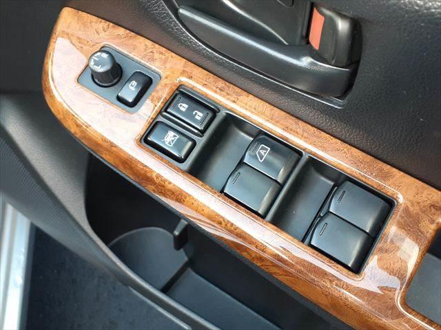 インプレッサＧ４ １．６ｉ　４ＷＤ　ＳＤナビ　バックカメラ　Ｂｌｕｅｔｏｏｔｈ対応　ＣＤチェンジャー　ＤＶＤ再生　ＥＴＣ　地デジＴＶ　ＬＥＤヘッドライト　電動格納ミラー　横滑り防止装置　パワーステアリング　パワーウィンドウ（36枚目）