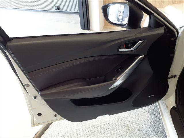 アテンザセダン XD Lパッケージ 4WD アイアクティブセンス BOSEサウンド 本革シート 純正SDナビ バックカメラ Bluetooth フルセグTV ETC シートヒーター パワーシート MTモード付 BSM スマートキー(62枚目)