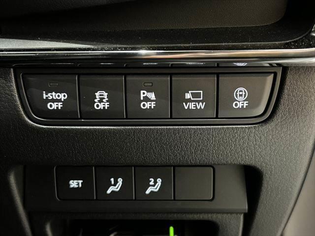 ＭＡＺＤＡ３ファストバック ＸＤプロアクティブ　ツーリングセレクション　４ＷＤ　ディーゼル　ＢＯＳＥサウンド　純正ＳＤナビ　全方位カメラ　レーダークルーズ　シートヒーター　衝突軽減ブレーキ　禁煙車　パワーシート　ブルートゥース　フルセグＴＶ　ＥＴＣ　ＬＥＤヘッドライト（8枚目）