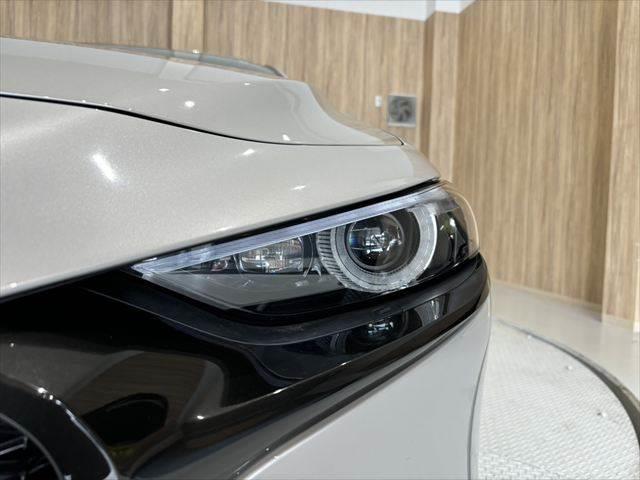 ＭＡＺＤＡ３ファストバック ＸＤプロアクティブ　ツーリングセレクション　４ＷＤ　ディーゼル　ＢＯＳＥサウンド　純正ＳＤナビ　全方位カメラ　レーダークルーズ　シートヒーター　衝突軽減ブレーキ　禁煙車　パワーシート　ブルートゥース　フルセグＴＶ　ＥＴＣ　ＬＥＤヘッドライト（23枚目）