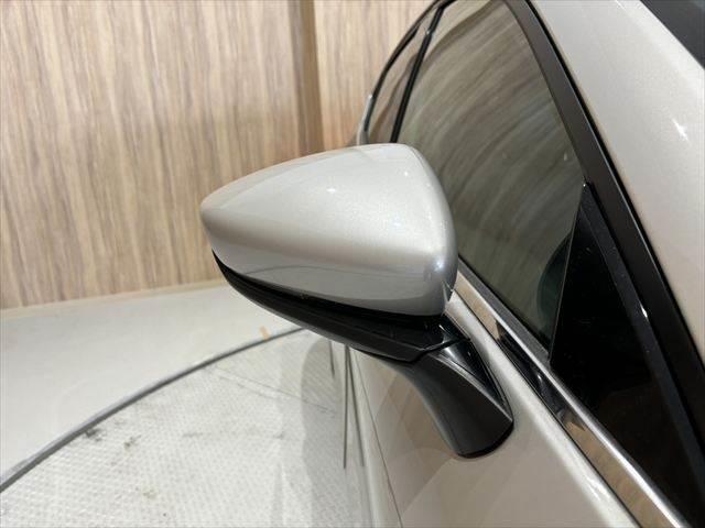 ＭＡＺＤＡ３ファストバック ＸＤプロアクティブ　ツーリングセレクション　４ＷＤ　ディーゼル　ＢＯＳＥサウンド　純正ＳＤナビ　全方位カメラ　レーダークルーズ　シートヒーター　衝突軽減ブレーキ　禁煙車　パワーシート　ブルートゥース　フルセグＴＶ　ＥＴＣ　ＬＥＤヘッドライト（25枚目）