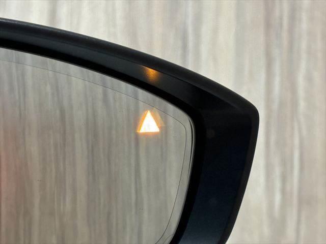 ＭＡＺＤＡ３ファストバック ＸＤプロアクティブ　ツーリングセレクション　４ＷＤ　ディーゼル　ＢＯＳＥサウンド　純正ＳＤナビ　全方位カメラ　レーダークルーズ　シートヒーター　衝突軽減ブレーキ　禁煙車　パワーシート　ブルートゥース　フルセグＴＶ　ＥＴＣ　ＬＥＤヘッドライト（40枚目）