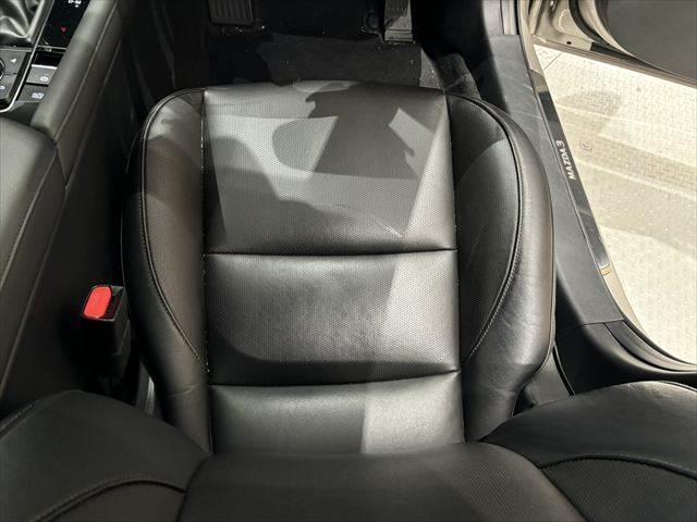 ＭＡＺＤＡ３ファストバック ＸＤプロアクティブ　ツーリングセレクション　４ＷＤ　ディーゼル　ＢＯＳＥサウンド　純正ＳＤナビ　全方位カメラ　レーダークルーズ　シートヒーター　衝突軽減ブレーキ　禁煙車　パワーシート　ブルートゥース　フルセグＴＶ　ＥＴＣ　ＬＥＤヘッドライト（57枚目）
