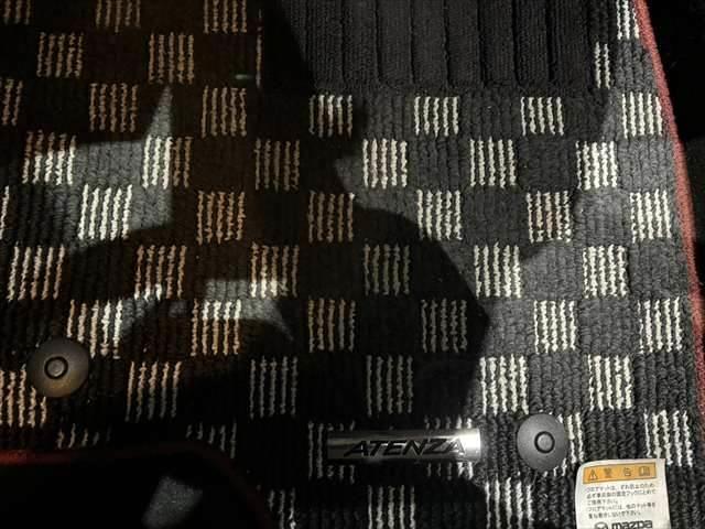 アテンザセダン ＸＤ　Ｌパッケージ　４ＷＤ　ＢＯＳＥサウンド　ベージュ革シート　レーダークルーズコントロール　衝突軽減ブレーキ　純正ＳＤナビ　バックカメラ　フルセグＴＶ　Ｂｌｕｅｔｏｏｔｈ　パワーシート　シートヒーター（54枚目）