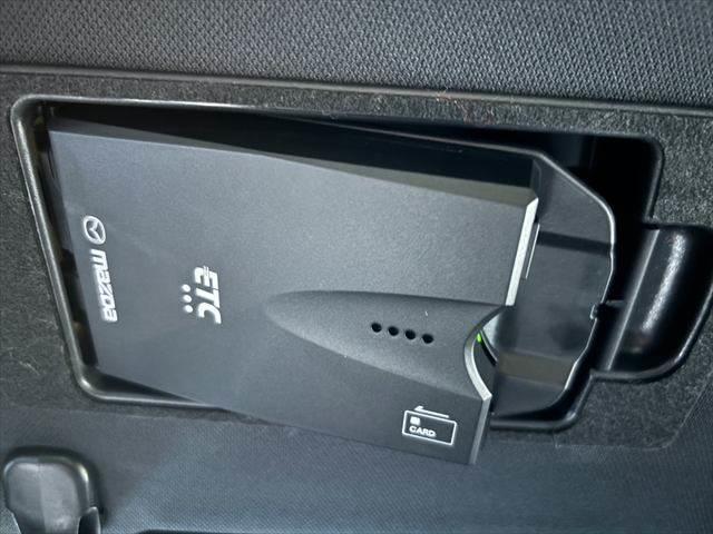 アテンザセダン ＸＤ　Ｌパッケージ　ＢＯＳＥサウンド　本革シート　パドルシフト　レーダークルーズコントロール　衝突軽減ブレーキ　フルセグＴＶ　Ｂｌｕｅｔｏｏｔｈ　純正ＳＤナビ　パワーシート　シートヒーター　バックカメラ（43枚目）