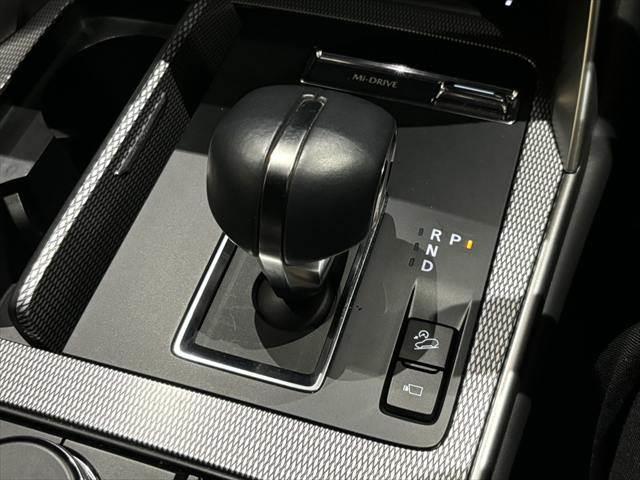 ＣＸ－６０ ＸＤ－ハイブリッド　エクスクルーシブスポーツ　ＢＯＳＥサウンド　サンルーフ　全周囲カメラ　本革シート　レーダークルーズコントロール　禁煙車　衝突軽減ブレーキ　純正ＳＤナビ　パワーシート　シートヒーター　シートエアコン（34枚目）